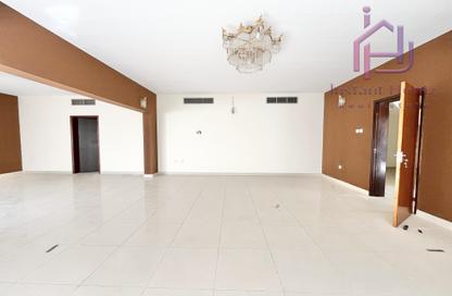 Villa - 4 Bedrooms - 3 Bathrooms for rent in Diraz - Northern Governorate