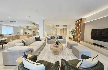 Apartment - 4 Bedrooms - 4 Bathrooms for rent in Amwaj Avenue - Amwaj Islands - Muharraq Governorate Apartment - 4 Bedrooms - 4 Bathrooms for rent in Amwaj Avenue - Amwaj Islands - Muharraq Governorate