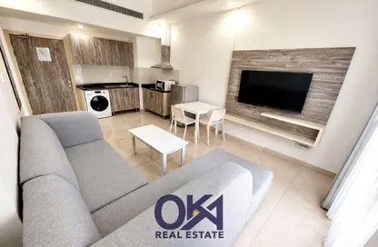 Apartment - 2 Bedrooms - 2 Bathrooms for rent in Exhibition Road - Hoora - Capital Governorate