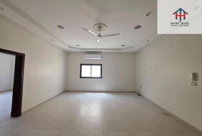 52880211 - Property Main Image