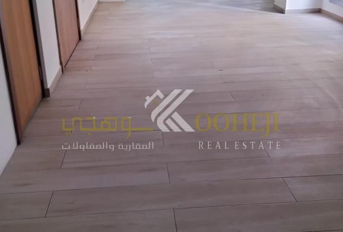 1000117 - Property Image 3