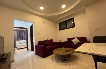 Apartment - 1 - 1 for rent in Al Juffair - Capital Governorate