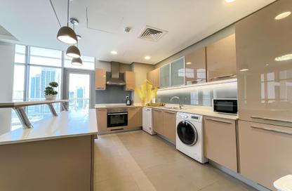 Apartment - 2 Bedrooms - 3 Bathrooms for rent in Seef - Capital Governorate