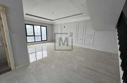 Villa - 5 Bedrooms - 6 Bathrooms for sale in Buri - Northern Governorate