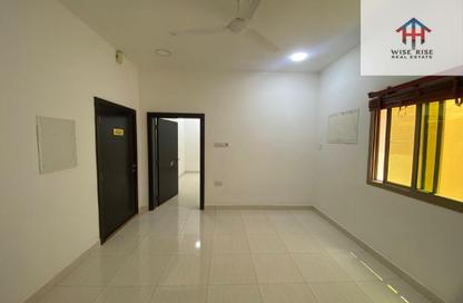Apartment - Studio - 1 Bathroom for rent in Sanad - Central Governorate