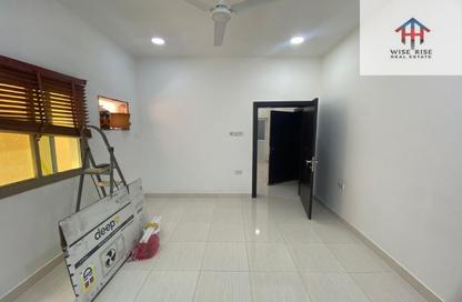 Apartment - Studio - 1 Bathroom for rent in Sanad - Central Governorate