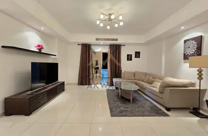 Apartment - 2 Bedrooms - 4 Bathrooms for rent in Al Juffair - Capital Governorate Apartment - 2 Bedrooms - 4 Bathrooms for rent in Al Juffair - Capital Governorate