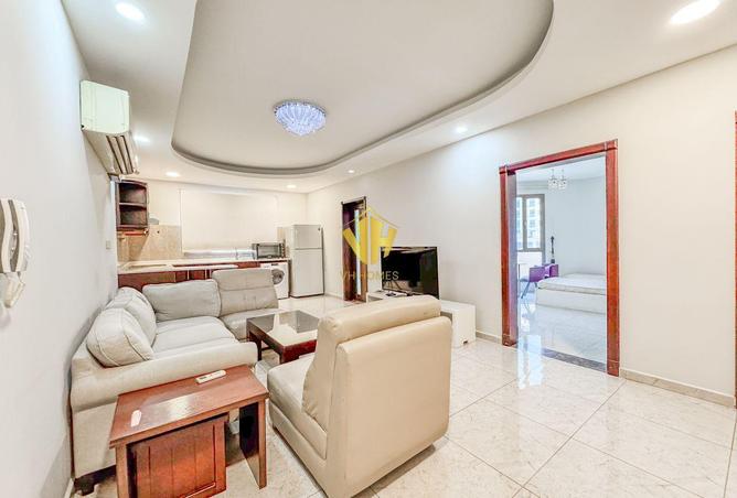 1002438 - Property Image 2