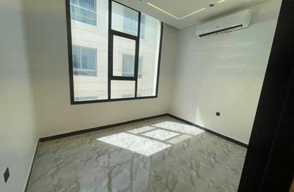 Apartment - 3 - 3 for sale in Hidd - Muharraq Governorate