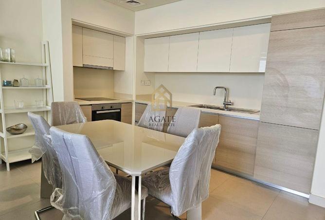 51720058 - Property Image 2