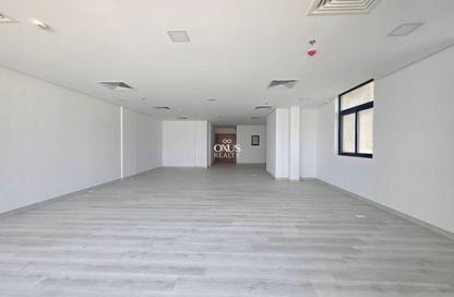 Office Space - Studio - 2 for rent in Seef - Capital Governorate