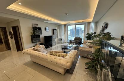 Apartment - 2 Bedrooms - 3 Bathrooms for rent in Canal View - Dilmunia Island - Muharraq Governorate