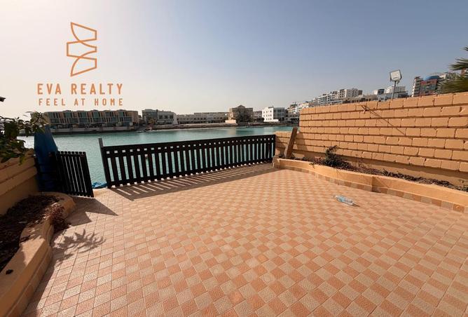 996433 - Property Image 3