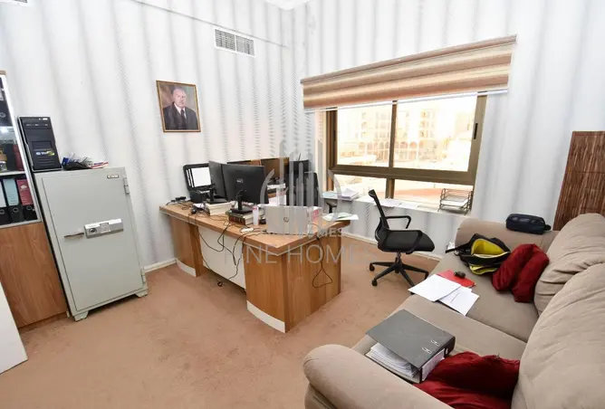 57702063 - Property Image 2