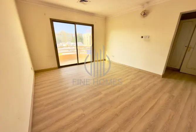 57702063 - Property Image 3
