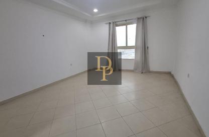 Apartment - 2 Bedrooms - 2 Bathrooms for rent in Janabiya - Northern Governorate