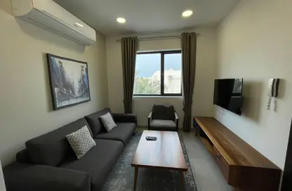 Apartment - 1 Bedroom - 1 Bathroom for rent in Segaya - Manama - Capital Governorate Apartment - 1 Bedroom - 1 Bathroom for rent in Segaya - Manama - Capital Governorate