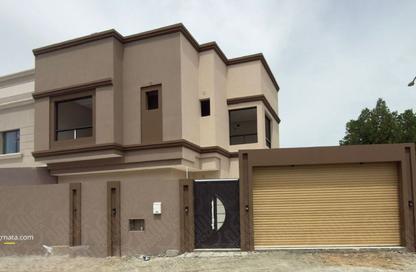 Villa - 4 - 5 for sale in Shahrakan - Northern Governorate