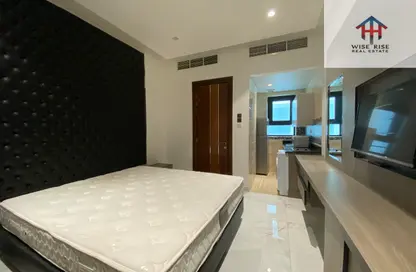 Apartment - Studio - 1 Bathroom for rent in Al Burhama - Manama - Capital Governorate