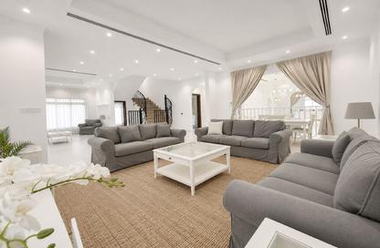 Villa - 4 Bedrooms - 6 Bathrooms for rent in Saar - Northern Governorate