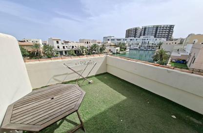 Apartment - 1 Bedroom - 2 Bathrooms for rent in Amwaj Islands - Muharraq Governorate