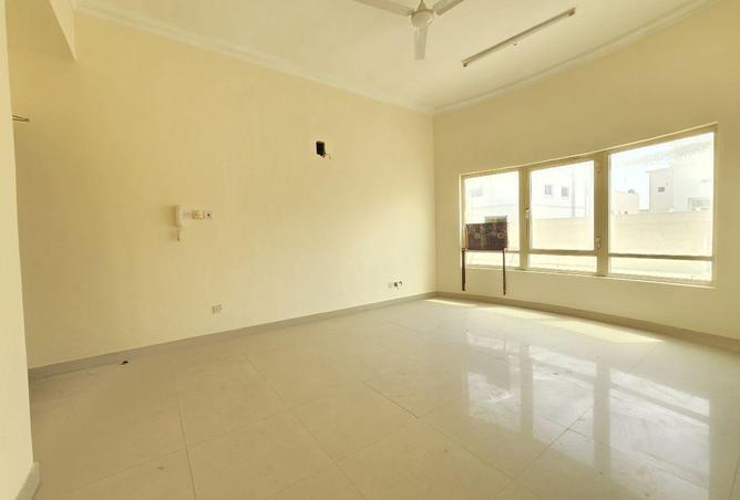 999217 - Property Image 3