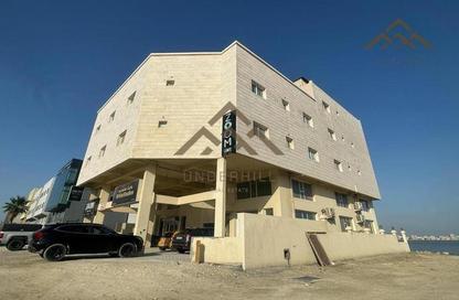 Whole Building - 7+ Bedrooms - 7+ Bathrooms for sale in Tubli - Central Governorate