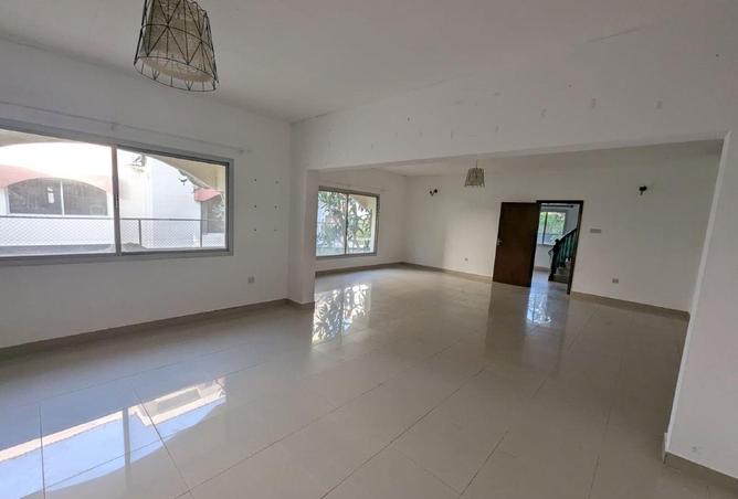54069208 - Property Image 2
