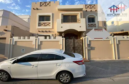 Villa - 4 Bedrooms - 5 Bathrooms for sale in Mahooz - Manama - Capital Governorate