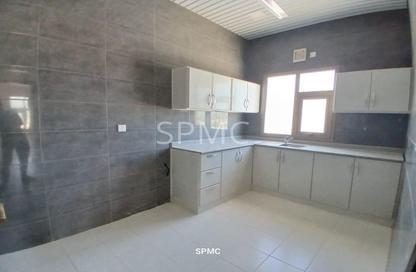 Apartment - 3 Bedrooms - 3 Bathrooms for rent in Galali - Muharraq Governorate
