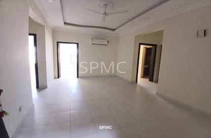 Apartment - 3 Bedrooms - 3 Bathrooms for rent in Galali - Muharraq Governorate