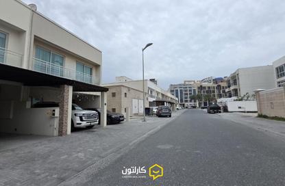فيلا - 4 غرف نوم - 5 حمامات للايجار في أمواج هومز - أمواج - المحرق