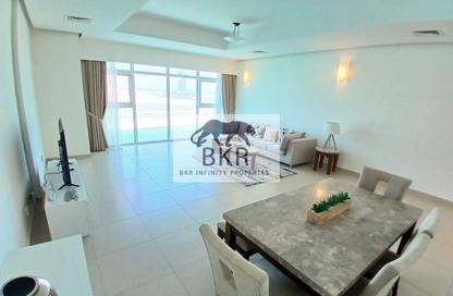 Apartment - 2 Bedrooms - 3 Bathrooms for rent in Reef Island - Capital Governorate Apartment - 2 Bedrooms - 3 Bathrooms for rent in Reef Island - Capital Governorate