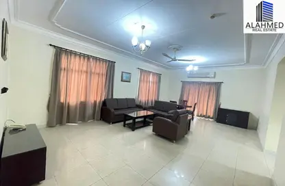 Apartment - 3 Bedrooms - 2 Bathrooms for rent in Al Juffair - Capital Governorate