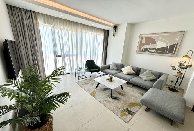 998586 - Property Main Image