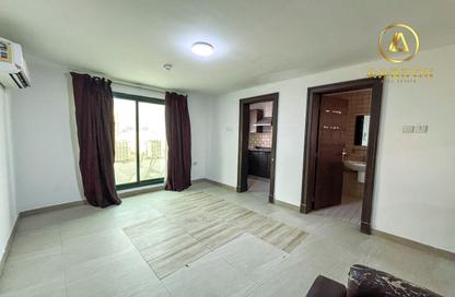Apartment - Studio - 1 Bathroom for rent in Al Juffair - Capital Governorate