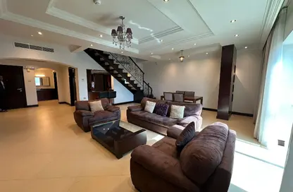 شقة - 2 غرف نوم - 3 حمامات للايجار في واجهة المنامة البحرية - المنامة - محافظة العاصمة