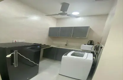 Apartment - Studio - 1 Bathroom for rent in Bu Ghazal - Manama - Capital Governorate