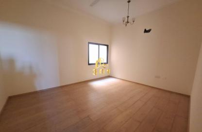 Apartment - 3 Bedrooms - 2 Bathrooms for rent in Busaiteen - Muharraq Governorate