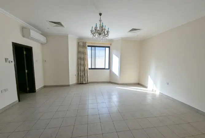 54069228 - Property Image 2