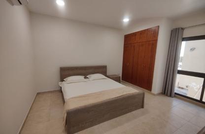Apartment - 2 Bedrooms - 2 Bathrooms for rent in Al Burhama - Manama - Capital Governorate Apartment - 2 Bedrooms - 2 Bathrooms for rent in Al Burhama - Manama - Capital Governorate
