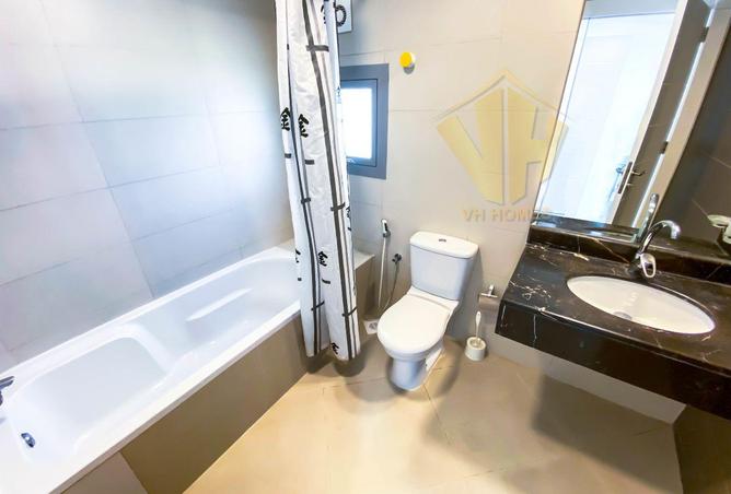 992385 - Property Image 2