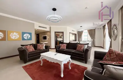Apartment - 3 Bedrooms - 3 Bathrooms for rent in Al Juffair - Capital Governorate