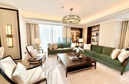 Apartment - 3 Bedrooms - 4 Bathrooms for rent in Seef - Capital Governorate