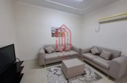 Apartment - 2 Bedrooms - 2 Bathrooms for rent in Um Al Hasam - Manama - Capital Governorate