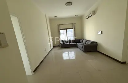 Apartment - 2 Bedrooms - 2 Bathrooms for rent in Hidd - Muharraq Governorate