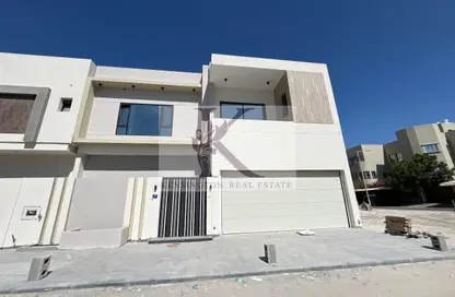 فيلا - 4 غرف نوم - 6 حمامات للبيع في البسيتين - المحرق فيلا - 4 غرف نوم - 6 حمامات للبيع في البسيتين - المحرق