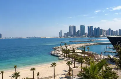 Apartment - 3 Bedrooms - 3 Bathrooms for sale in Manama Sea Front - Manama - Capital Governorate
