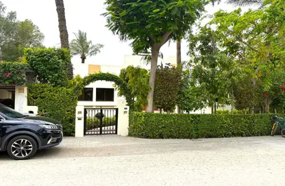 Villa - 4 Bedrooms - 5 Bathrooms for rent in Saar - Northern Governorate