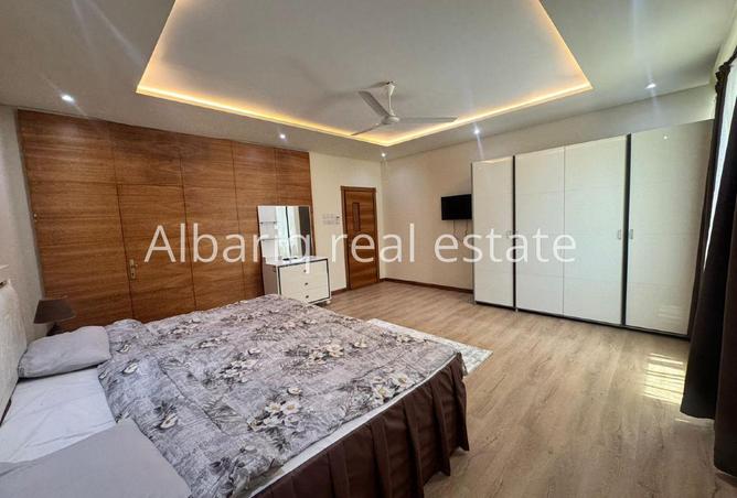 53517432 - Property Image 3